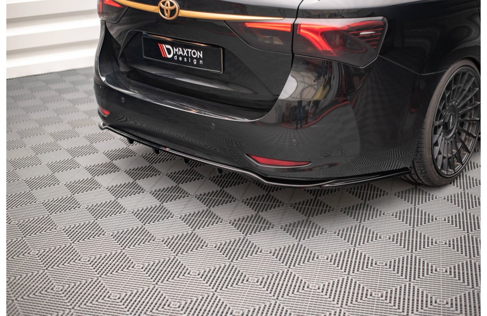 Rear Splitter (with vertical bars) Toyota Avensis Wagon Mk3 Facelift