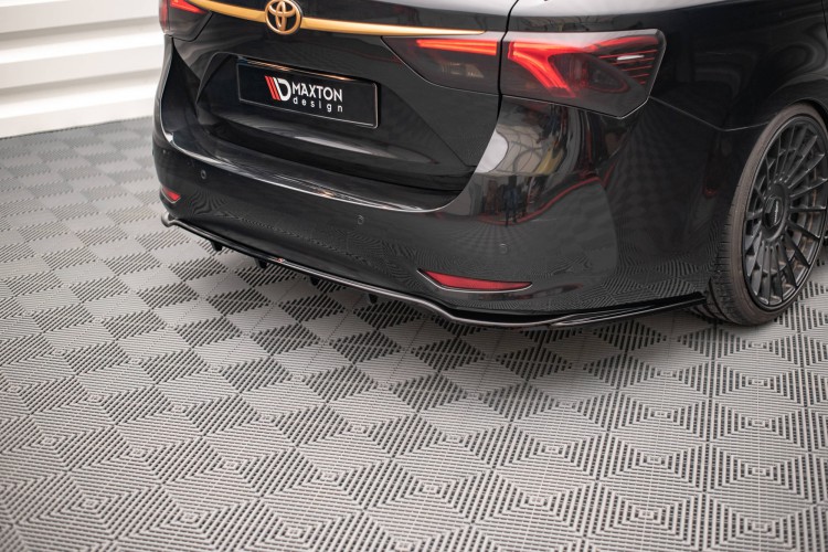 Πίσω Splitter (με κάθετες ράβδους) Toyota Avensis Wagon Mk3 Facelift