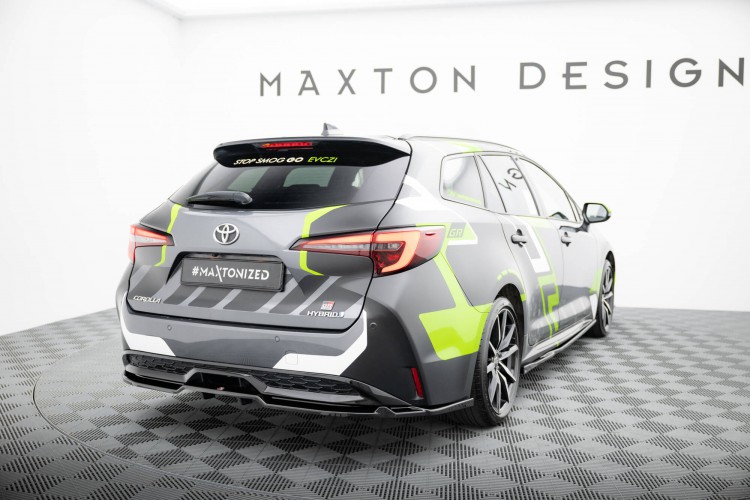 Πίσω splitter (με κάθετους στύλους) Toyota Corolla GR Sport Touring Sports XII