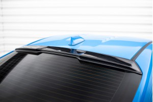 The extension of the rear window Subaru BRZ Mk2