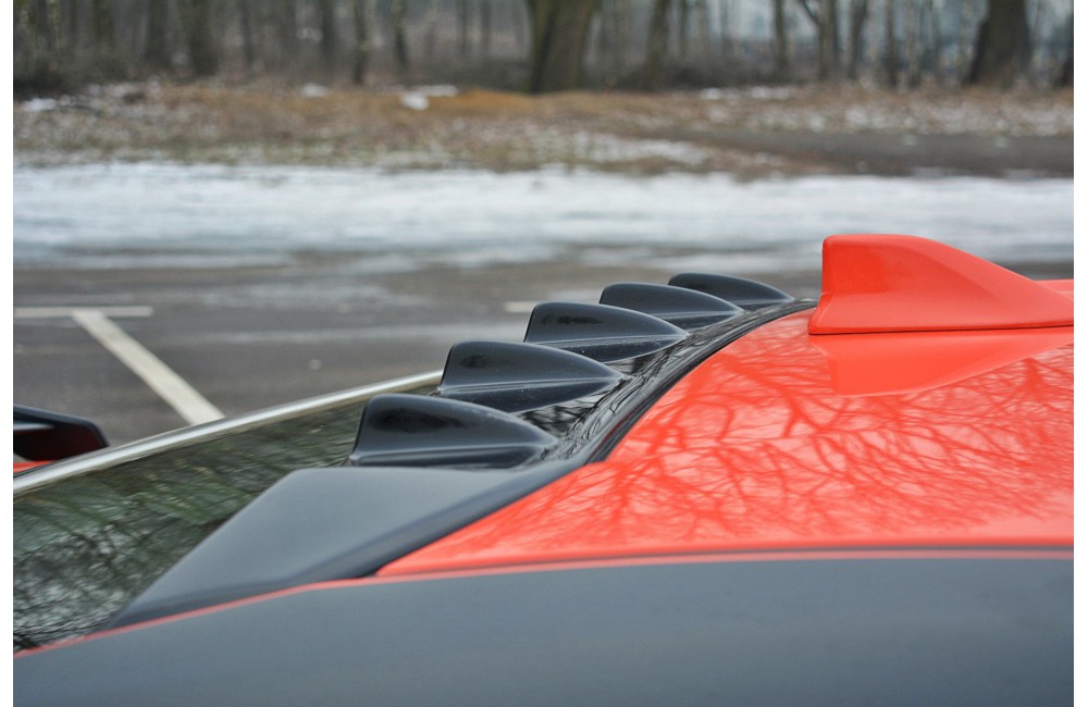 The extension of rear window Toyota GT86 Facelift / Subaru BRZ Mk1 Facelift The extension of rear window Toyota GT86 Facelift / Subaru BRZ Mk1 Facelift