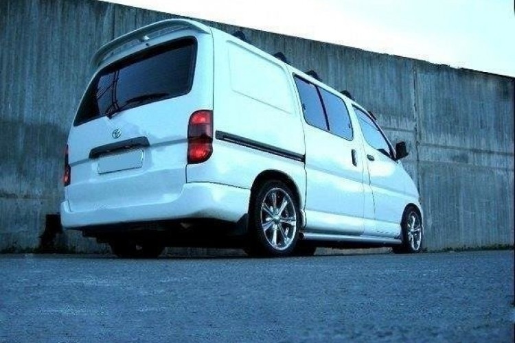 ΑΕΡΟΤΟΜΗ TOYOTA HIACE