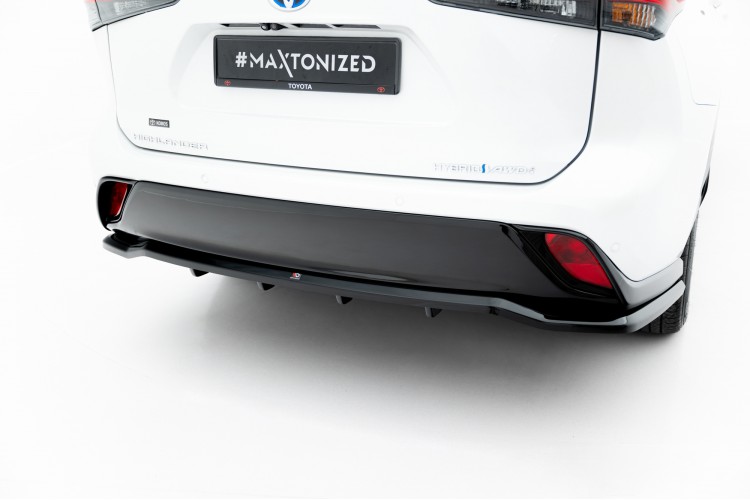 Πίσω splitter (με κάθετες ράβδους) Toyota Highlander Mk4