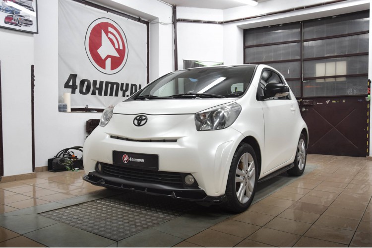 Μπροστινός Splitter Toyota IQ
