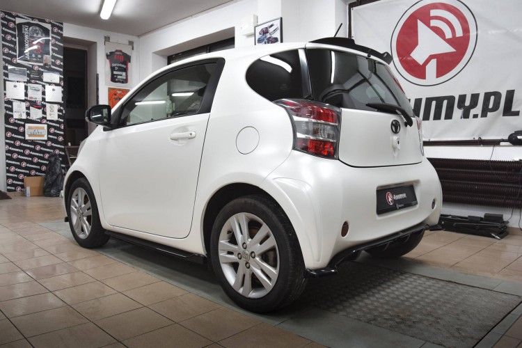 Πίσω Splitter (με κάθετες ράβδους) Toyota IQ