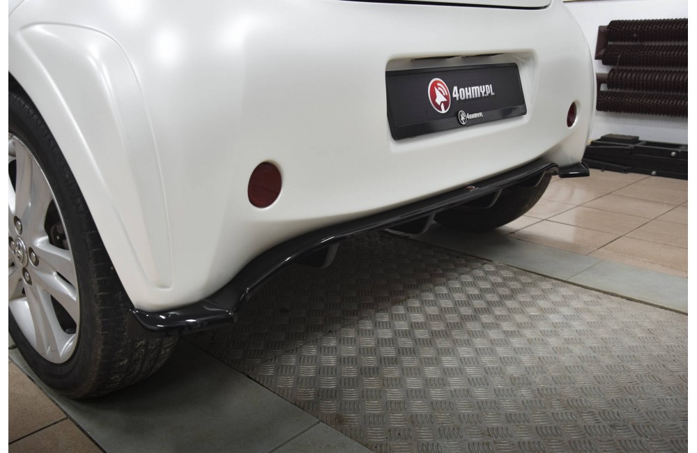 Rear Splitter (with vertical bars) Toyota IQ