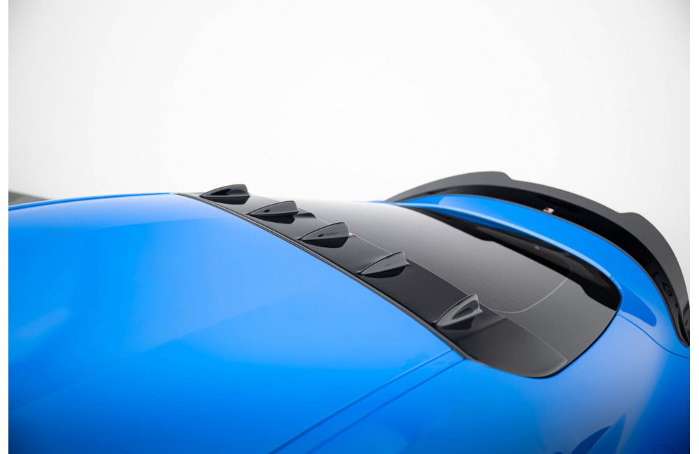The extension of the rear window Toyota Supra Mk5