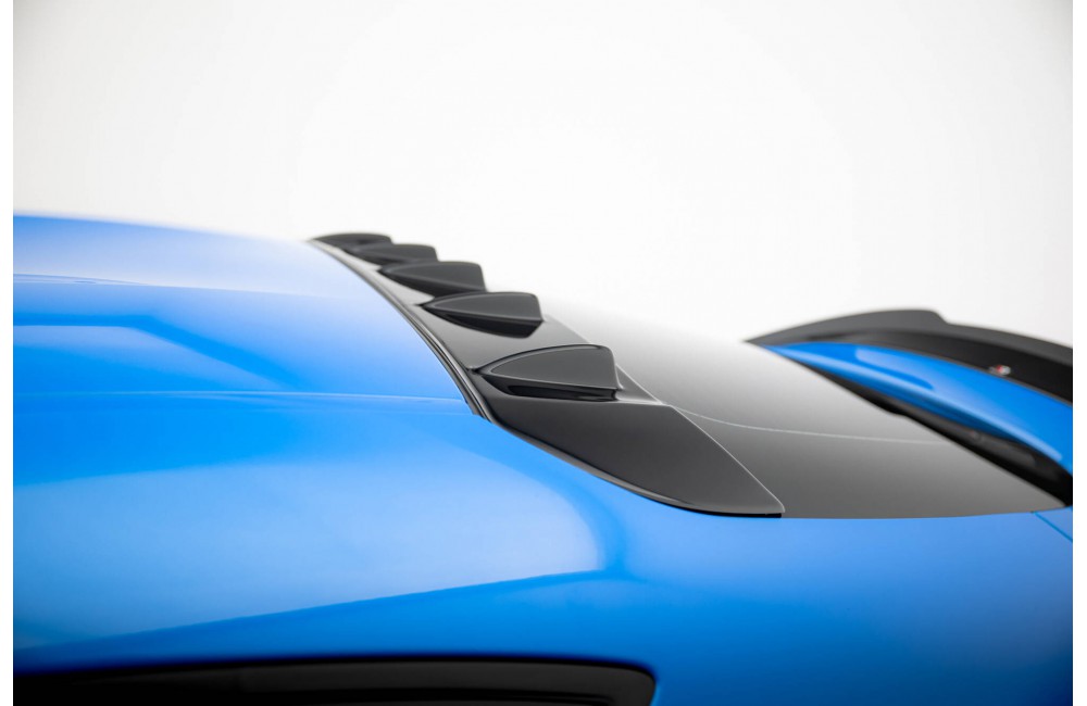 The extension of the rear window Toyota Supra Mk5