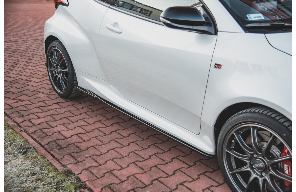 Side Skirts Diffusers V.1 Toyota GR Yaris Mk4 Side Skirts Diffusers V.1 Toyota GR Yaris Mk4