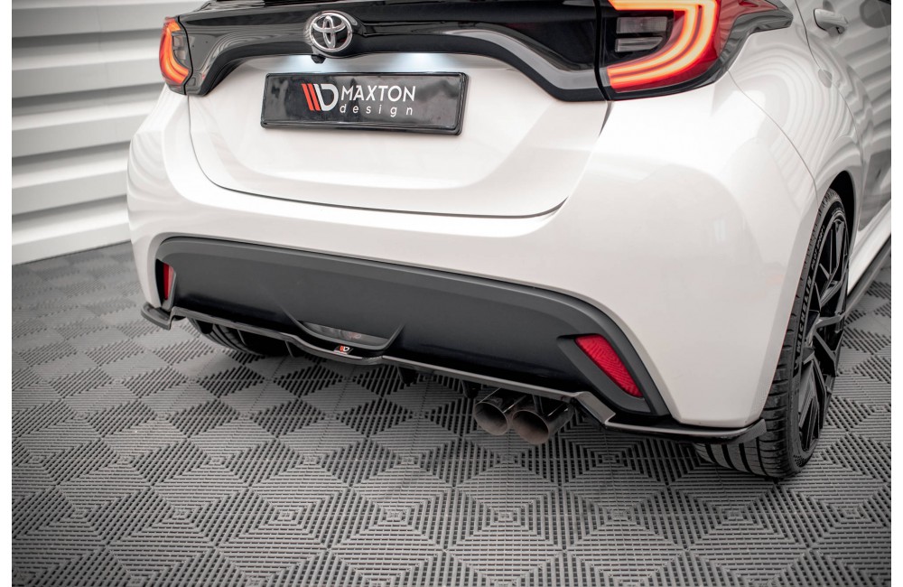 Rear Splitter (with vertical bars) V.2 Toyota Yaris Mk4