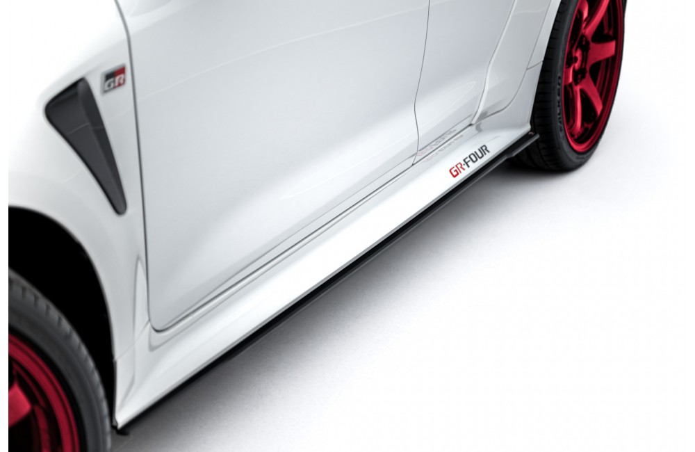 Street Pro Side Skirts Diffusers Toyota GR Corolla Mk12 - Black-Red Street Pro Side Skirts Diffusers Toyota GR Corolla Mk12 - Black-Red