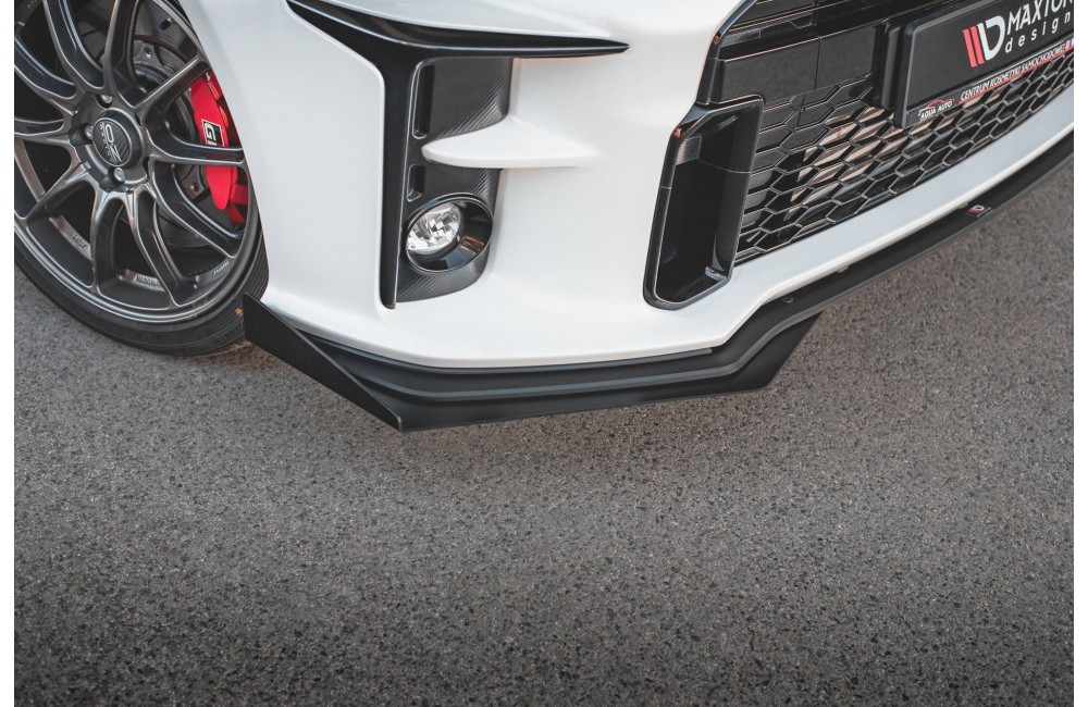 Street Pro Front Splitter + Flaps Toyota GR Yaris Mk4 - Black + Gloss Flaps