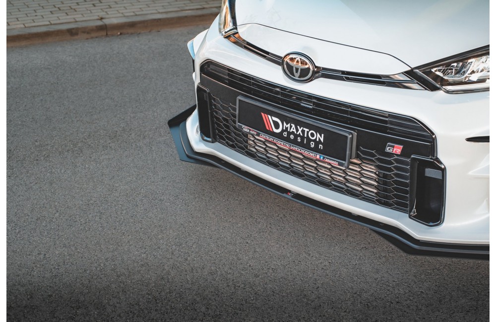 Street Pro Front Splitter + Flaps Toyota GR Yaris Mk4 - Black + Gloss Flaps