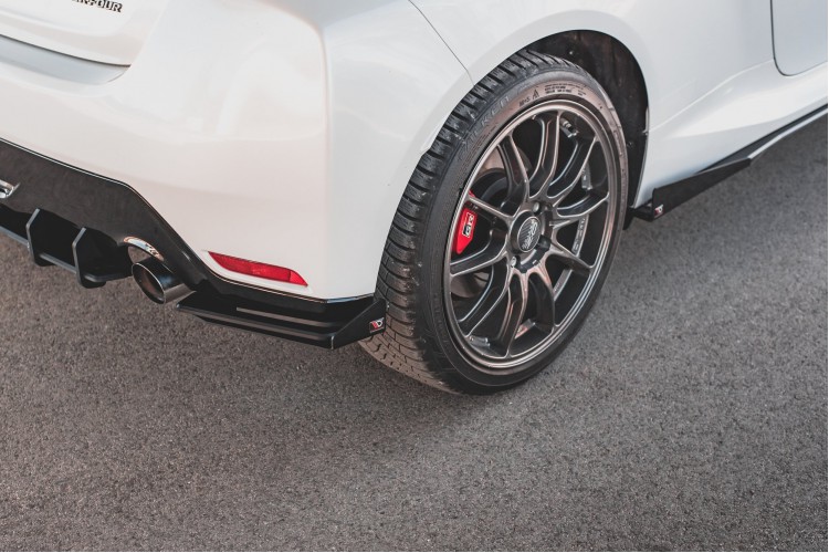 Street Pro Πίσω Πλευρικοί Splitters + Flaps Toyota GR Yaris Mk4