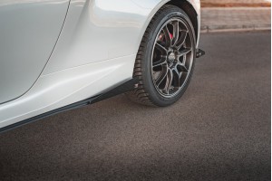 Street Pro Side Skirts Diffusers + Flaps Toyota GR Yaris Mk4 - Black + Gloss Flaps Street Pro Side Skirts Diffusers + Flaps Toyota GR Yaris Mk4 - Black + Gloss Flaps