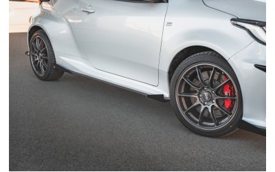 Street Pro Side Skirts Diffusers + Flaps Toyota GR Yaris Mk4  - Black + Gloss Flaps    