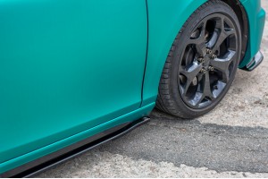 SIDE SKIRTS DIFFUSERS Volvo V40 R-design SIDE SKIRTS DIFFUSERS Volvo V40 R-design