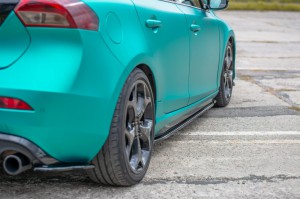 SIDE SKIRTS DIFFUSERS Volvo V40 R-design SIDE SKIRTS DIFFUSERS Volvo V40 R-design