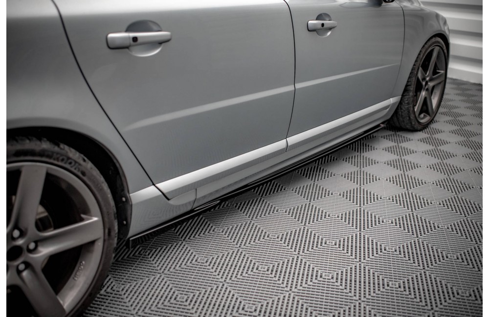 Side Skirts Diffusers Volvo V70 Mk3 Side Skirts Diffusers Volvo V70 Mk3