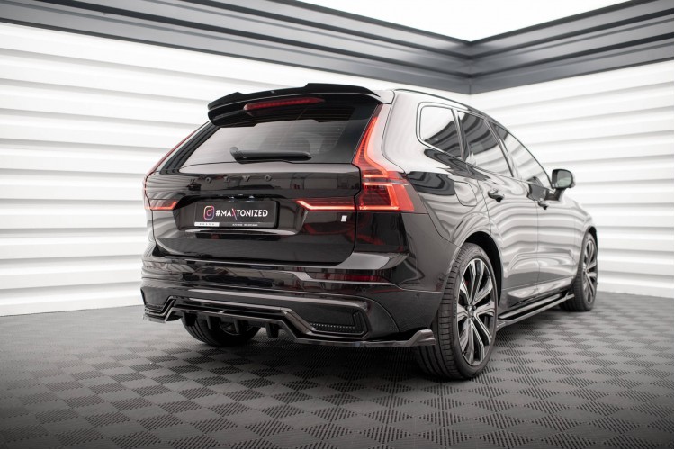 Πίσω splitter (με κατακόρυφες ράβδους) Volvo XC60 R-Design Mk2 Facelift