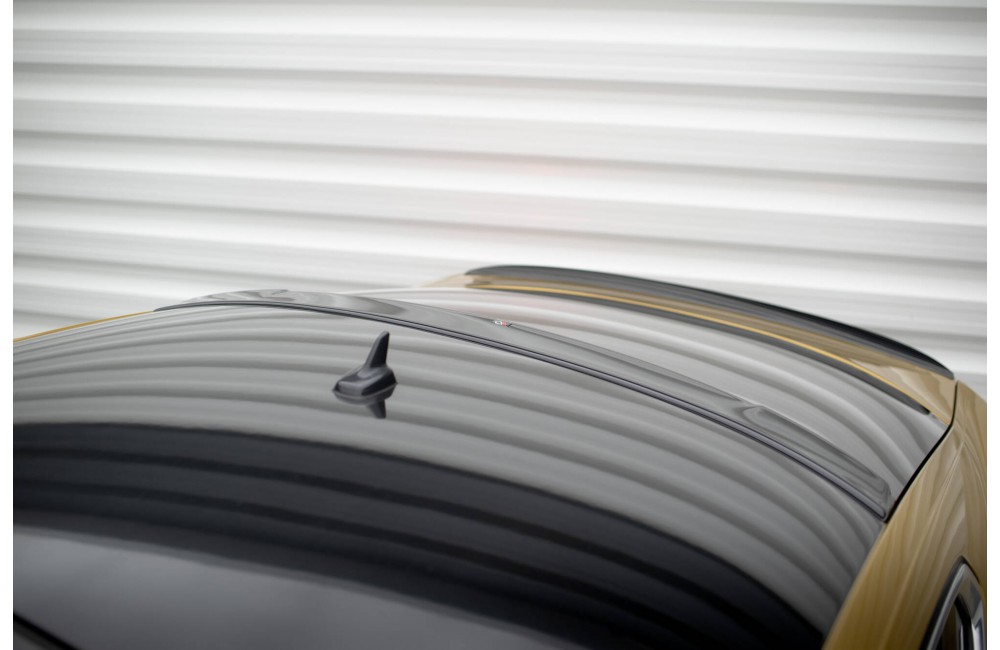 The extension of the rear window Volkswagen Arteon R-Line