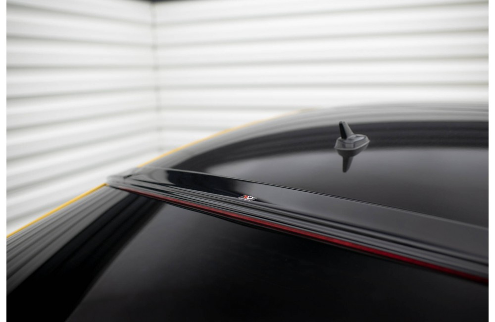 The extension of the rear window Volkswagen Arteon R-Line