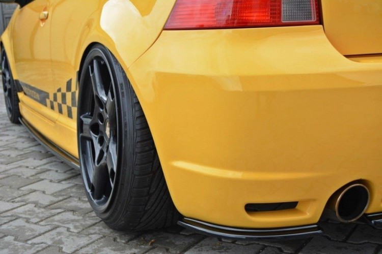 Πλευρικές Αεροτομές Volkswagen Golf R32 Mk4