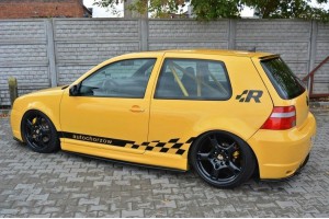 SIDE SKIRTS DIFFUSERS VW GOLF IV R32 SIDE SKIRTS DIFFUSERS VW GOLF IV R32