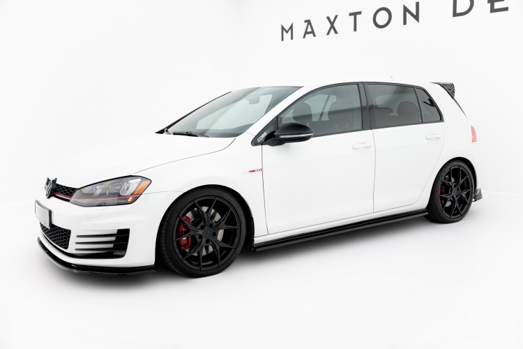 Side Skirts Diffusers V.2 Volkswagen Golf GTI \/ GTD Mk7 \/ Mk7 Facelift (narrow)