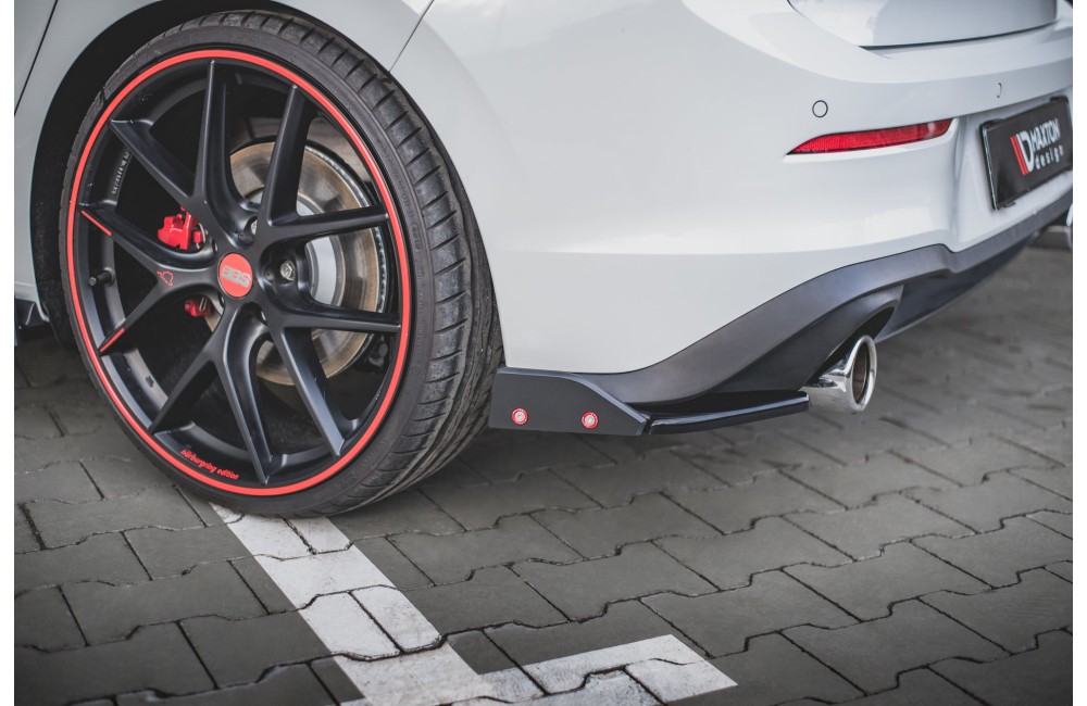 Rear Side Splitters V.2 + Flaps Volkswagen Golf GTI / GTE Mk8