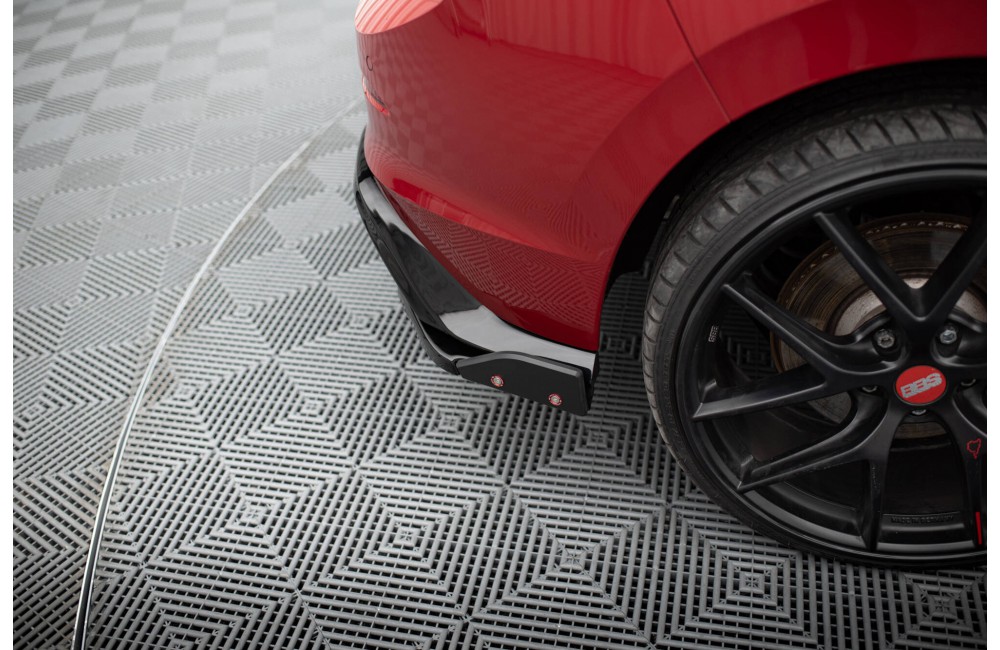 Rear Side Splitters V.2 + Flaps Volkswagen Golf GTI / GTE Mk8