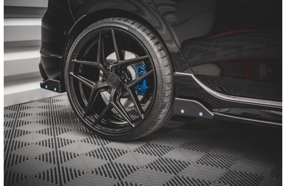 Rear Side Splitters V.2 + Flaps Volkswagen Golf R Mk8