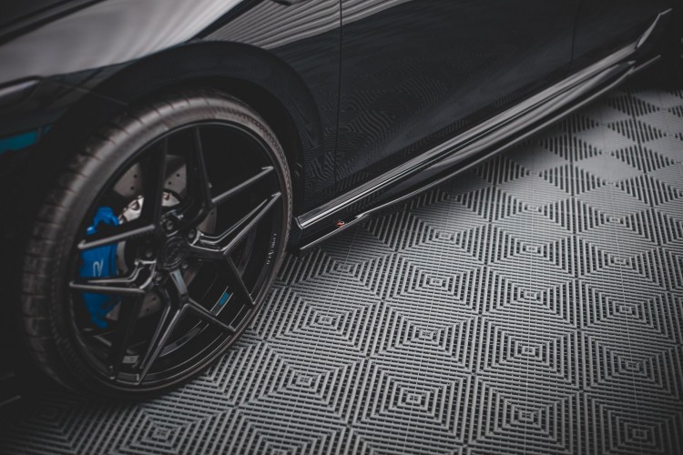 Πλαϊνά μαρσπιέ Diffusers V.1 Volkswagen Golf R Mk8 Facelift
