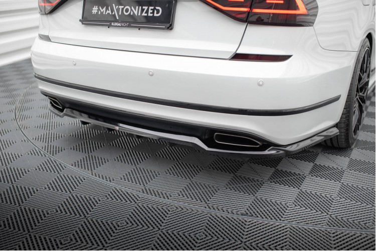 Πίσω splitter (με κατακόρυφες ράβδους) Volkswagen Passat GT B8 facelift USA