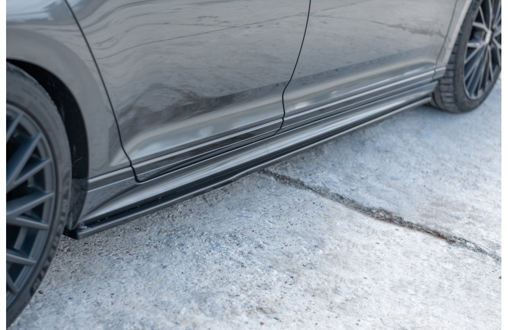 Side skirts Diffusers Volkswagen Passat R-Line B8 Side skirts Diffusers Volkswagen Passat R-Line B8