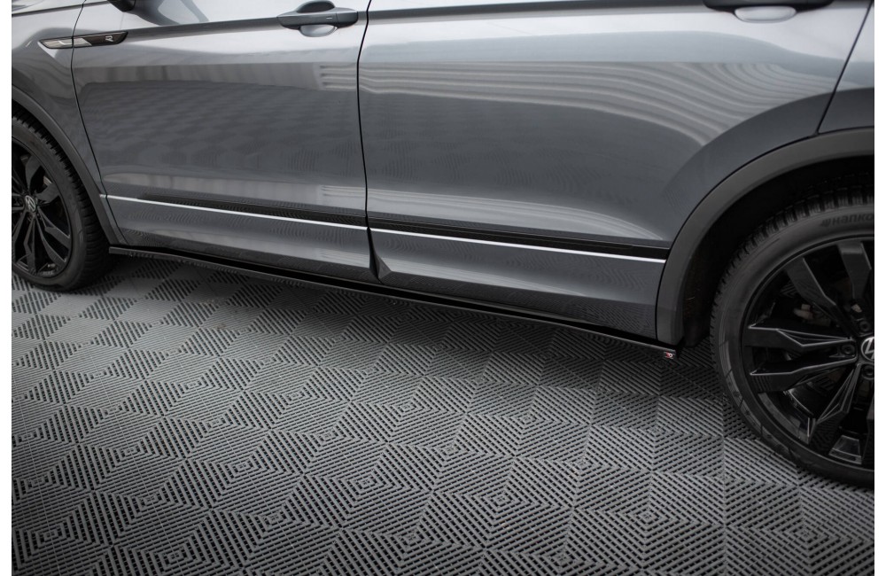 Side Skirts Diffusers Volkswagen Tiguan Allspace Mk2 Side Skirts Diffusers Volkswagen Tiguan Allspace Mk2