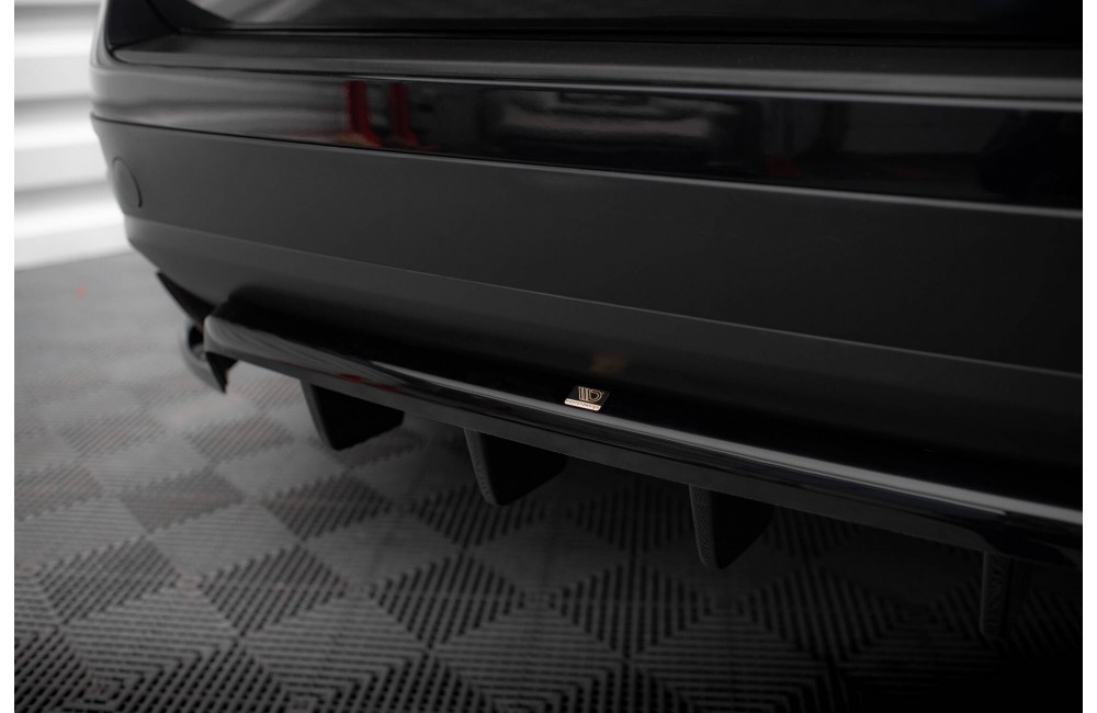 Rear Splitter (with vertical bars) Volkswagen Touareg Mk2