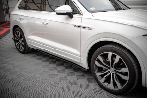Side Skirts Diffusers Volkswagen Touareg R-line Mk3 Side Skirts Diffusers Volkswagen Touareg R-line Mk3