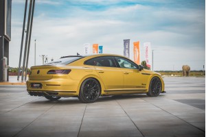 Street Pro Rear Valance + Flaps Volkswagen Arteon R-Line - Black + Gloss Flaps Street Pro Rear Valance + Flaps Volkswagen Arteon R-Line - Black + Gloss Flaps