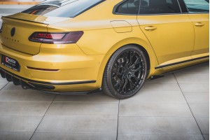 Street Pro Rear Valance + Flaps Volkswagen Arteon R-Line - Black + Gloss Flaps Street Pro Rear Valance + Flaps Volkswagen Arteon R-Line - Black + Gloss Flaps