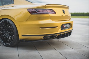 Street Pro Rear Valance + Flaps Volkswagen Arteon R-Line - Black + Gloss Flaps Street Pro Rear Valance + Flaps Volkswagen Arteon R-Line - Black + Gloss Flaps