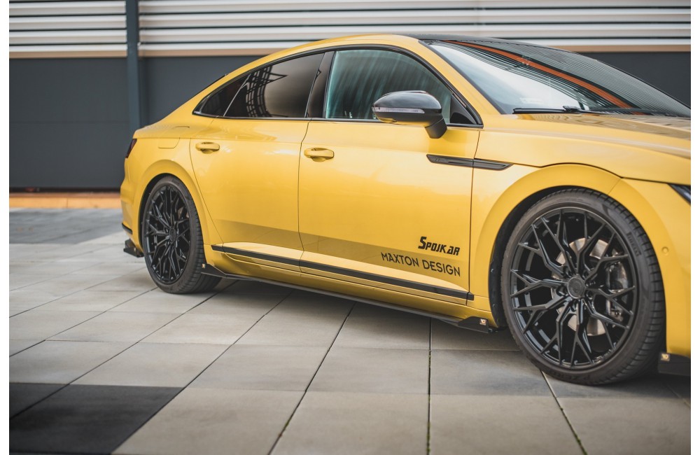 Street Pro Side Skirts Diffusers + Flaps Volkswagen Arteon R-Line - Black + Gloss Flaps Street Pro Side Skirts Diffusers + Flaps Volkswagen Arteon R-Line - Black + Gloss Flaps