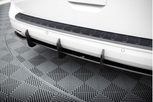 Street Pro Rear Diffuser Volkswagen Caddy Maxi Mk5 - Black-Red