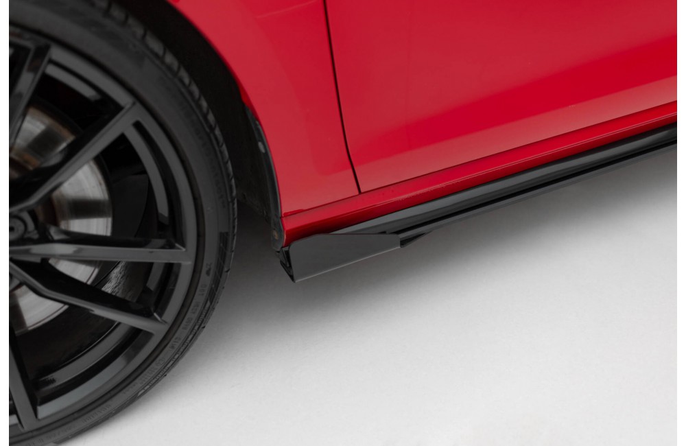 Street Pro Side Skirts Diffusers + Flaps Volkswagen Golf R / R-Line Mk7 Facelift - Black + Gloss Flaps Street Pro Side Skirts Diffusers + Flaps Volkswagen Golf R / R-Line Mk7 Facelift - Black + Gloss Flaps
