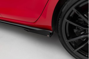 Street Pro Side Skirts Diffusers + Flaps Volkswagen Golf R / R-Line Mk7 Facelift - Black + Gloss Flaps Street Pro Side Skirts Diffusers + Flaps Volkswagen Golf R / R-Line Mk7 Facelift - Black + Gloss Flaps