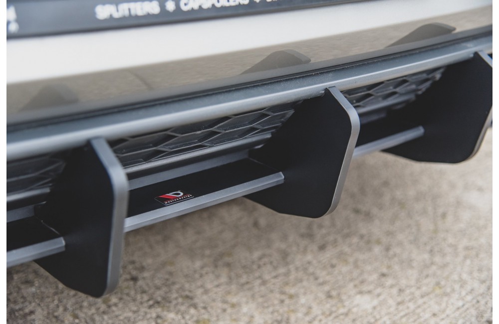 Street Pro Rear Diffuser V.2 VW Golf 7 GTI - Black