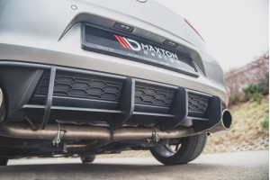 Street Pro Rear Diffuser V.2 VW Golf 7 GTI - Black