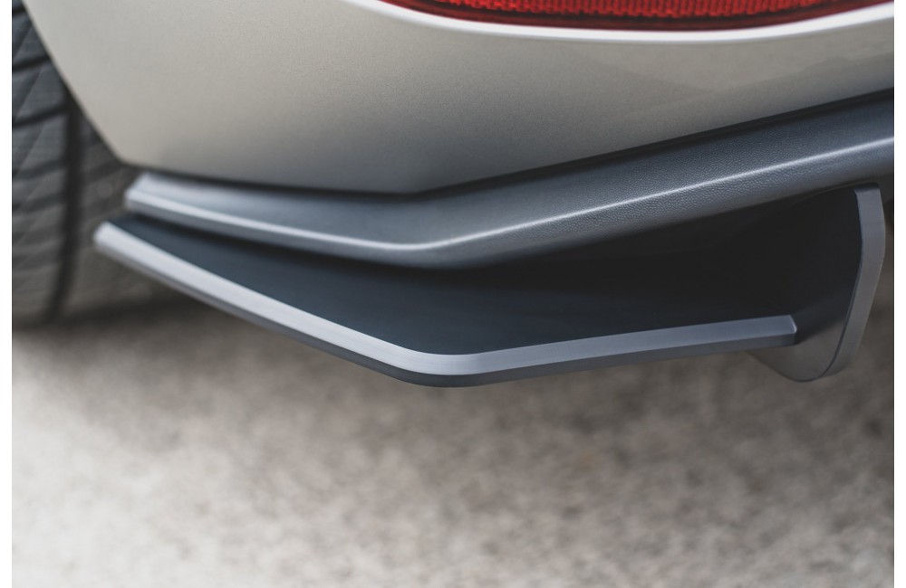 Street Pro Rear Side Splitters V.1 VW Golf 7 GTI - Black Street Pro Rear Side Splitters V.1 VW Golf 7 GTI - Black