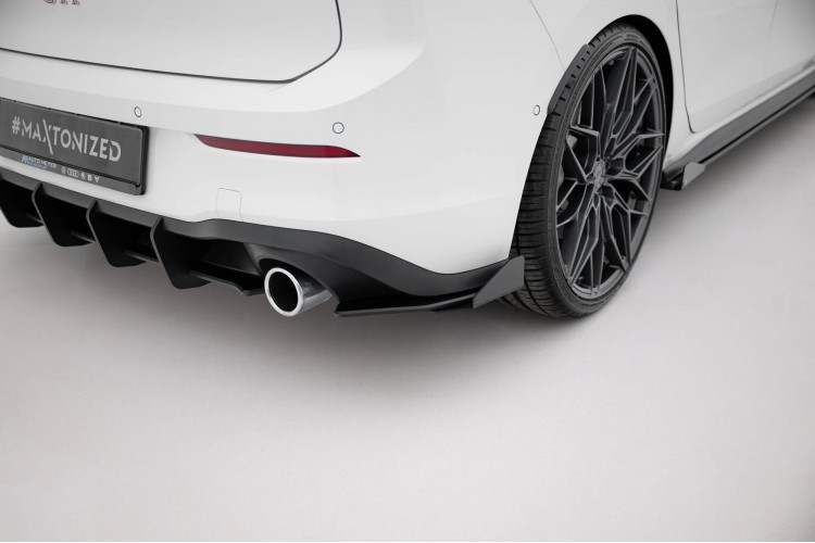 Street Pro Πίσω Πλευρικοί Splitters + Flaps Volkswagen Golf GTI / GTE / R-Line Mk8