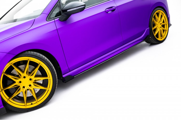 Street Pro Πλευρικοί Μαρσπιέ Diffusers + Αεραγωγοί Volkswagen Golf R Hatchback Mk8 / Mk8 Facelift